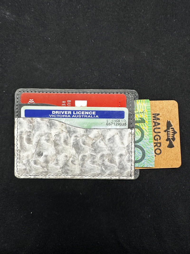 Barramundi leather card holder with four cards visible, including a driver license and Maugro card.